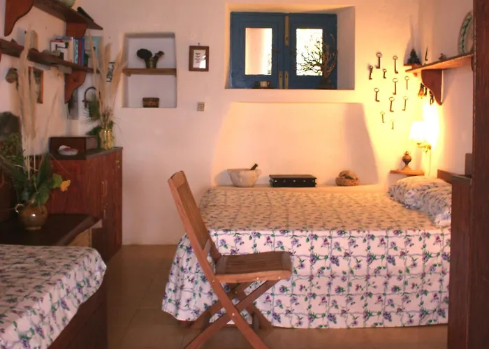 Casa Conti Tatil Evi Alicudi